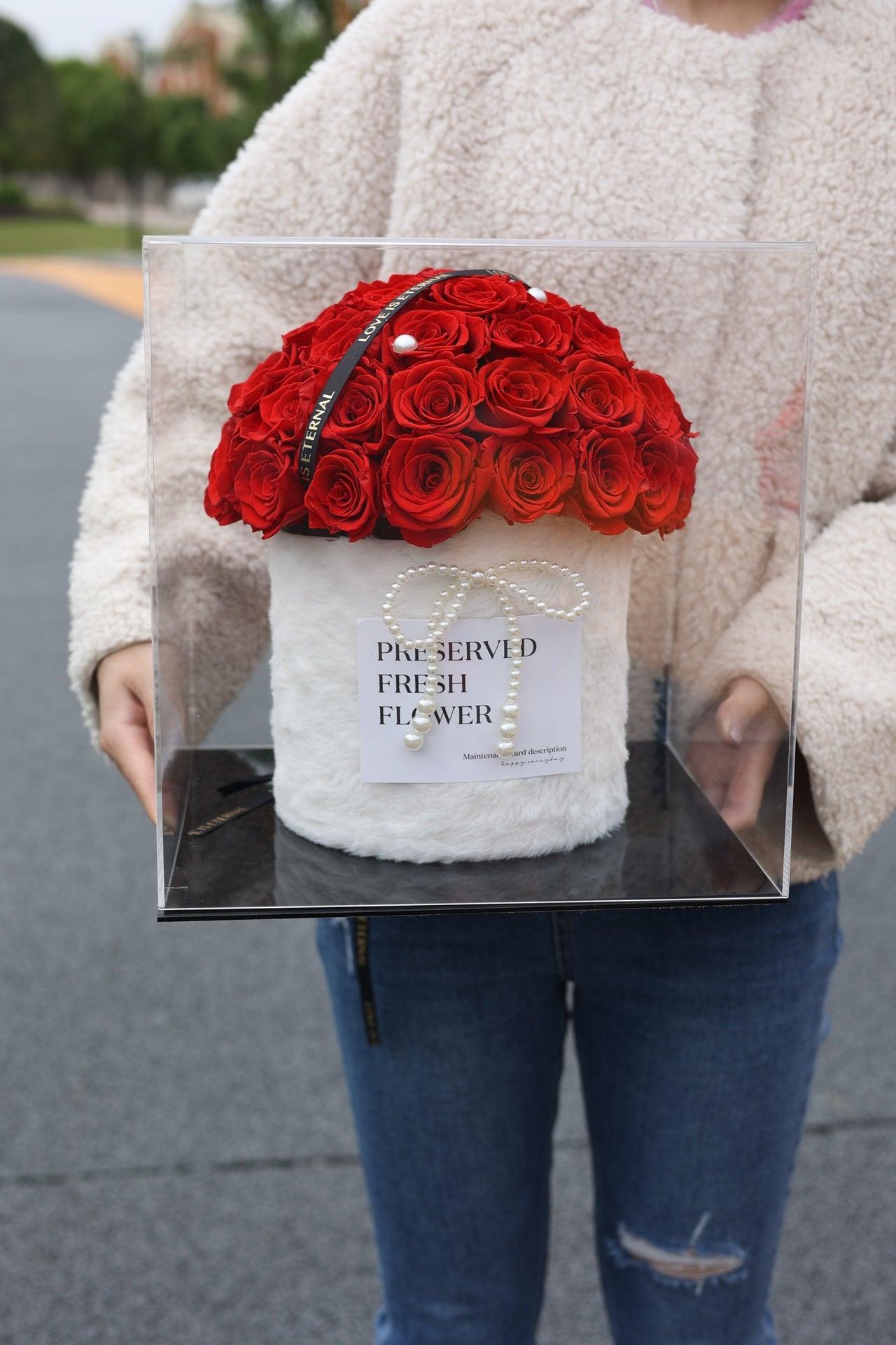 Mushroom-Shape Preserved Flower Hug Bucket - Oasis Whisper