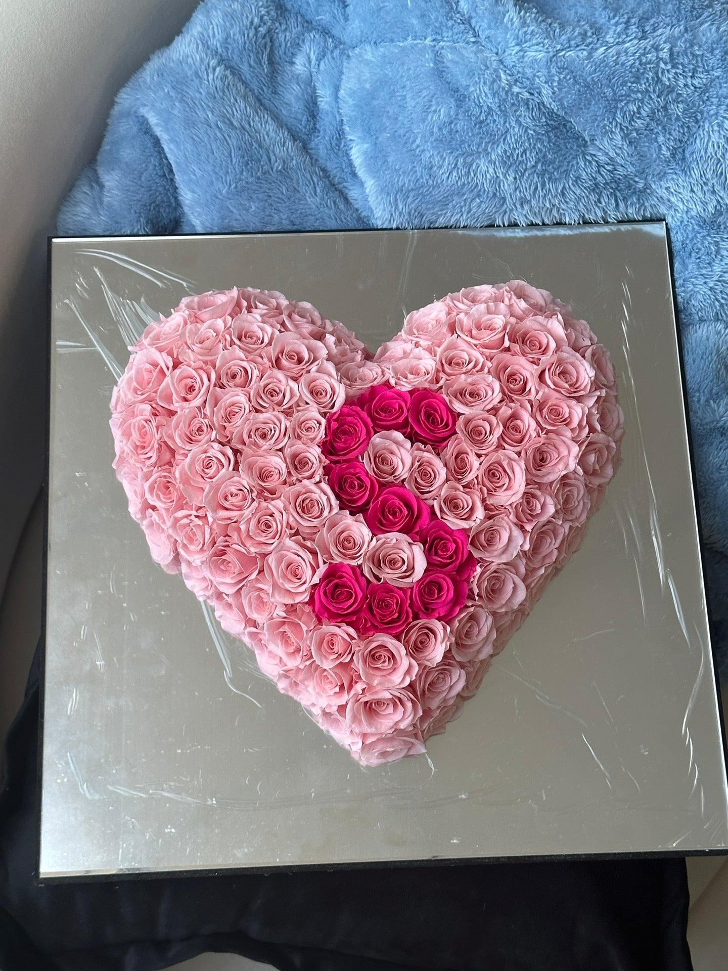 Mirrored heart-shaped preserved flowers：Letter customization - Oasis Whisper